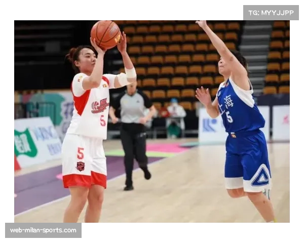 陕西女篮112比54大胜天津 闵艳12分23篮板展现篮板控制力